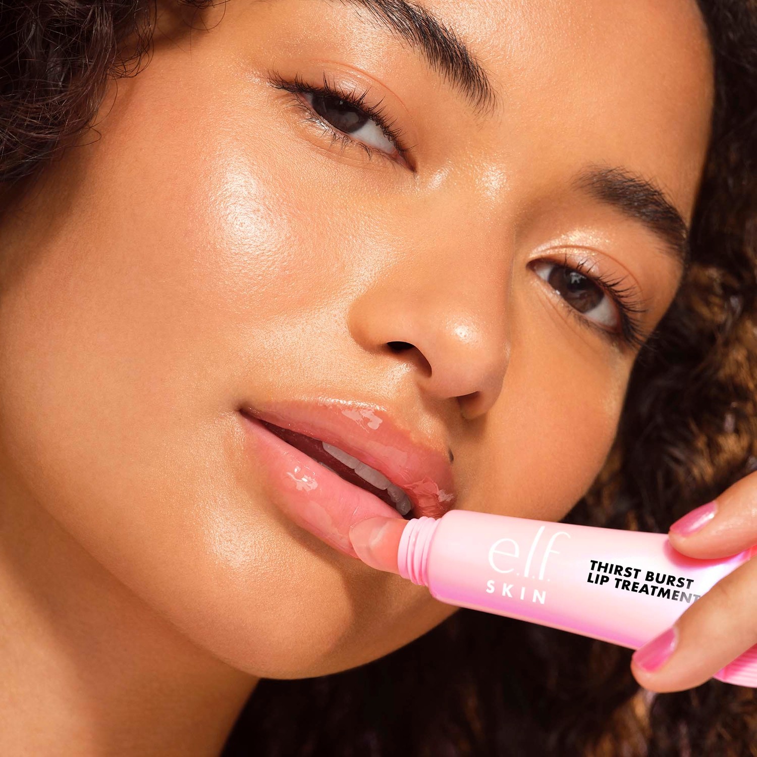 E.L.F. SKIN THIRST BURST LIP TREATMENT (B&Aacute;LSAMO LABIAL DE P&Eacute;PTIDOS)
